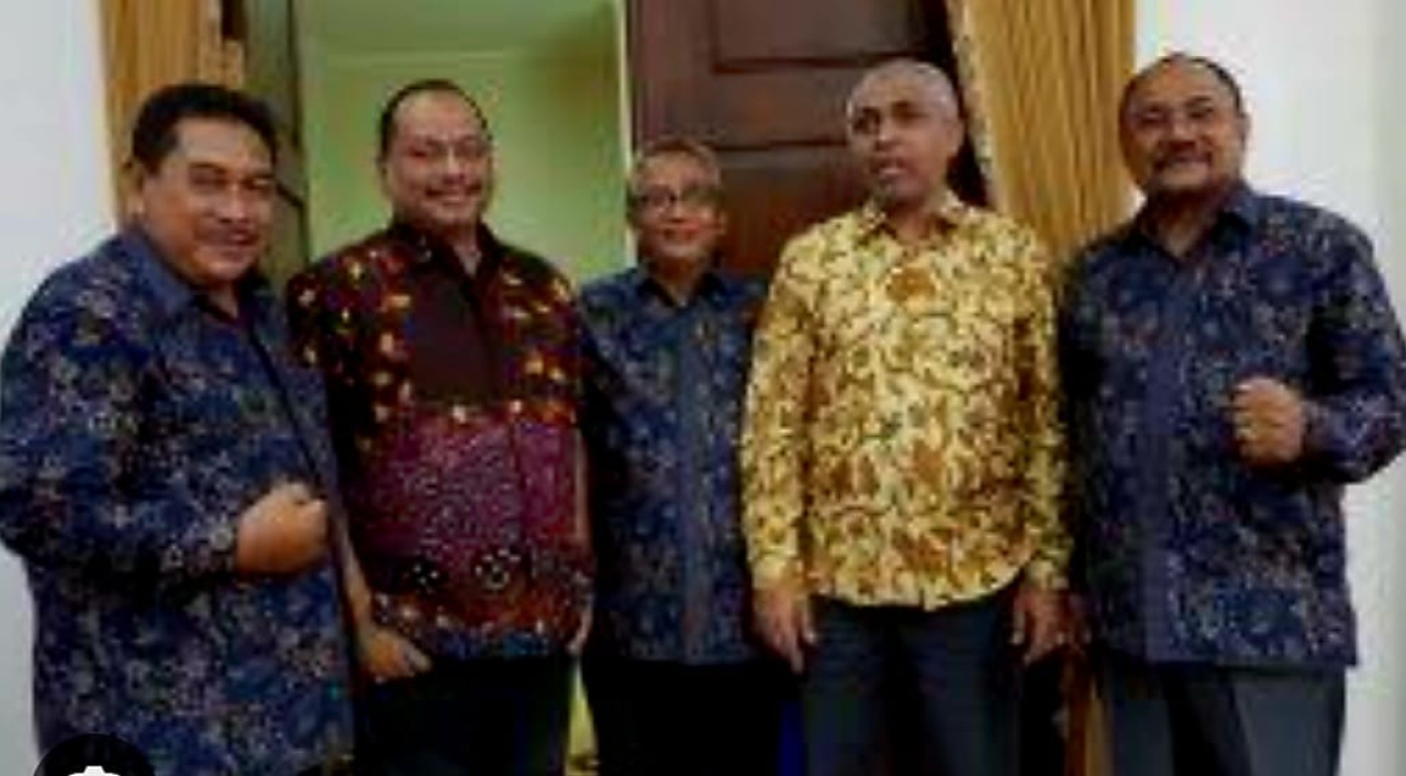 *Tinggal Satu Macan Gaek*