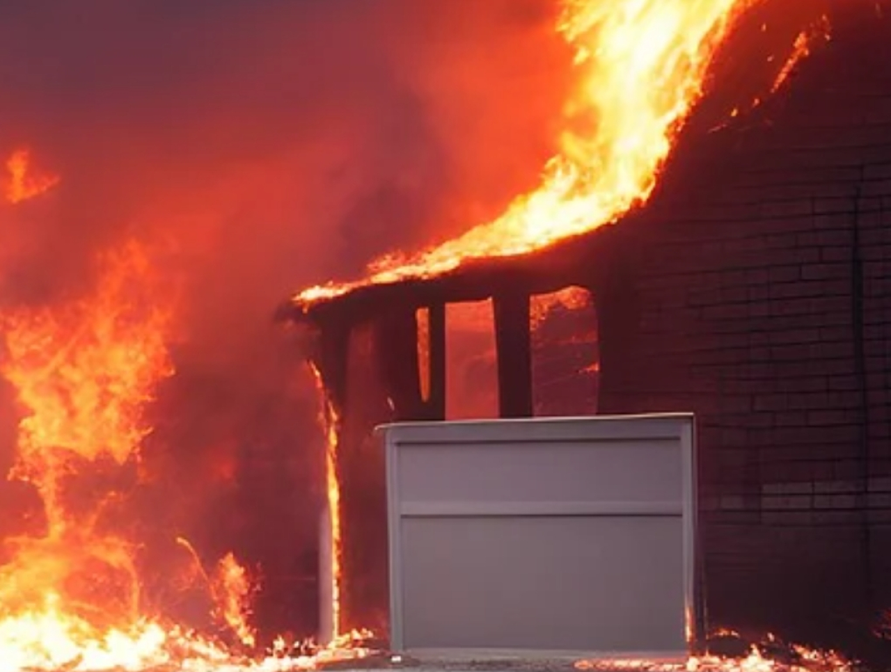 Komite Keselamatan Jurnalis Desak Kepolisian Tangkap Pelaku Pembakaran Kantor Redaksi Pakuan Raya