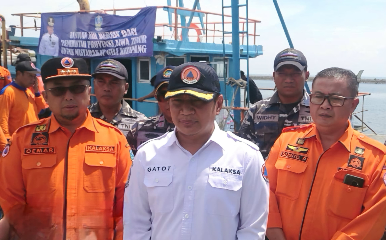 Gili Ketapang Probolinggo Alami Krisis Air Bersih, BPBD Jatim Kirim 40 Ribu Liter Air Siap Minum