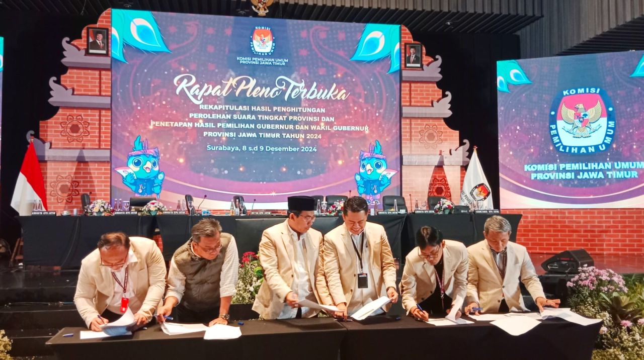 Khofifah-Emil Unggul di Pilgub Jatim 2024, Pleno Rekapitulasi Suara Berakhir Lancar