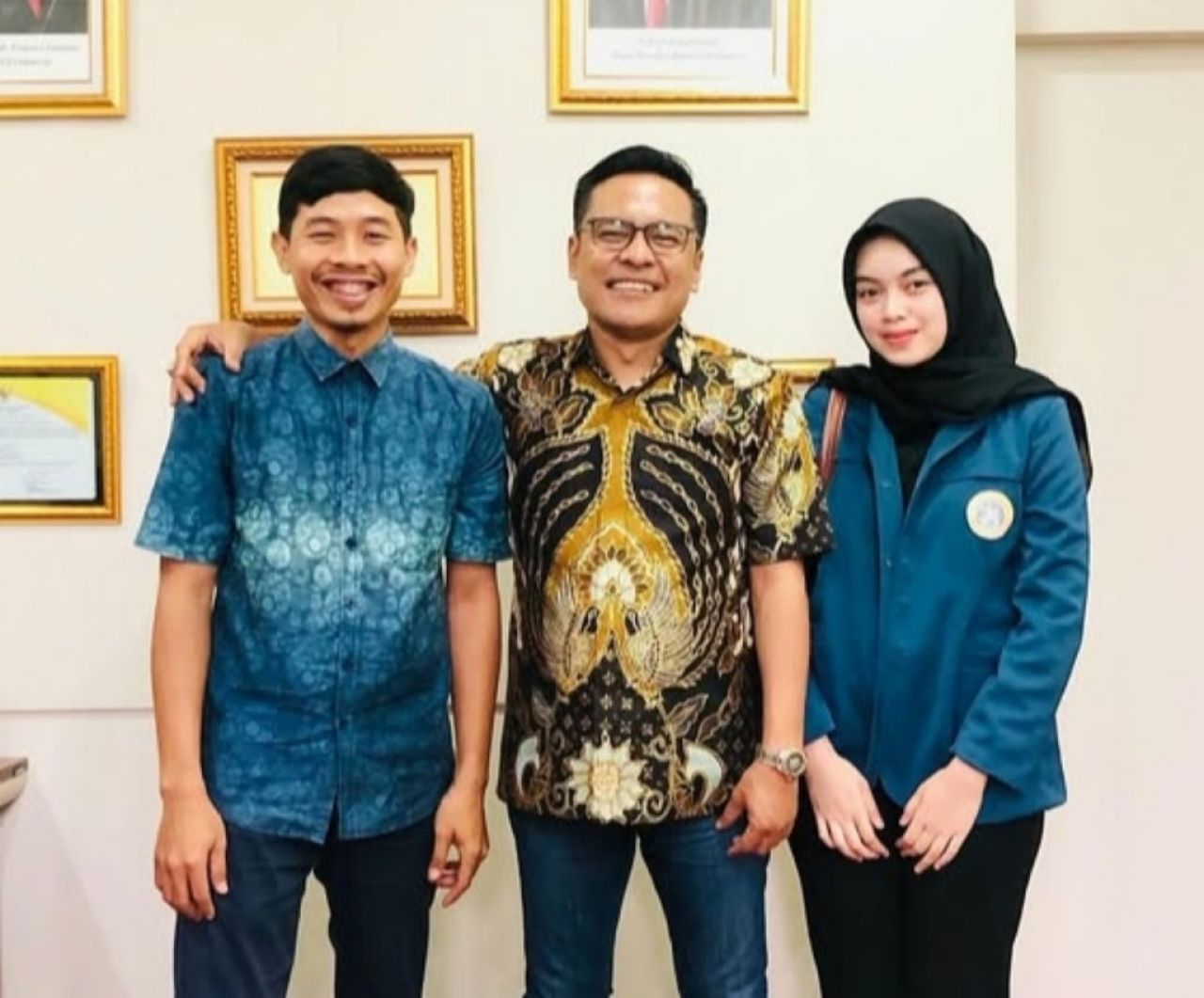 Ketua Golkar Surabaya Terima Kunjungan Mahasiswa Unair untuk Kajian Strategi Pemenangan Pemilu