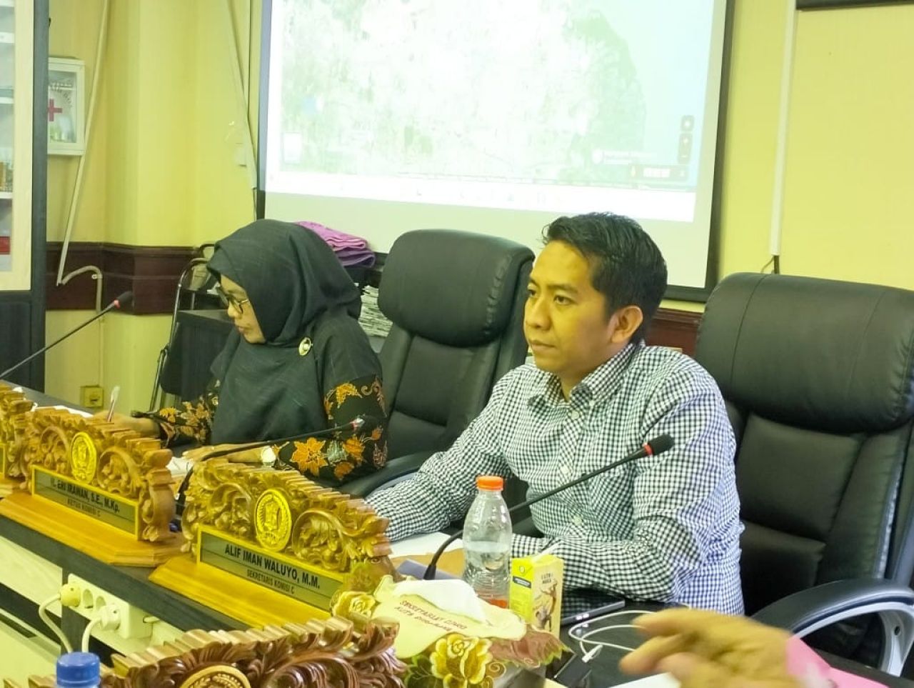 Komisi C: Pemkot Siapkan Rusunawa bagi Warga Terdampak Ambrolnya Gedung Setan