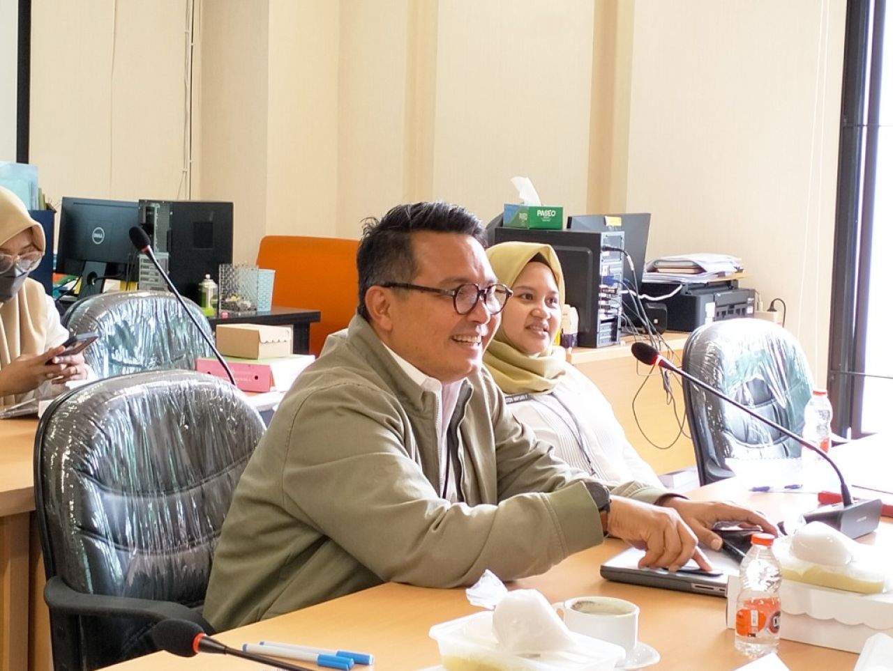 Kinerja Gemilang, PT SIER Serahkan Deviden Rp16,59 Miliar ke Pemkot Surabaya