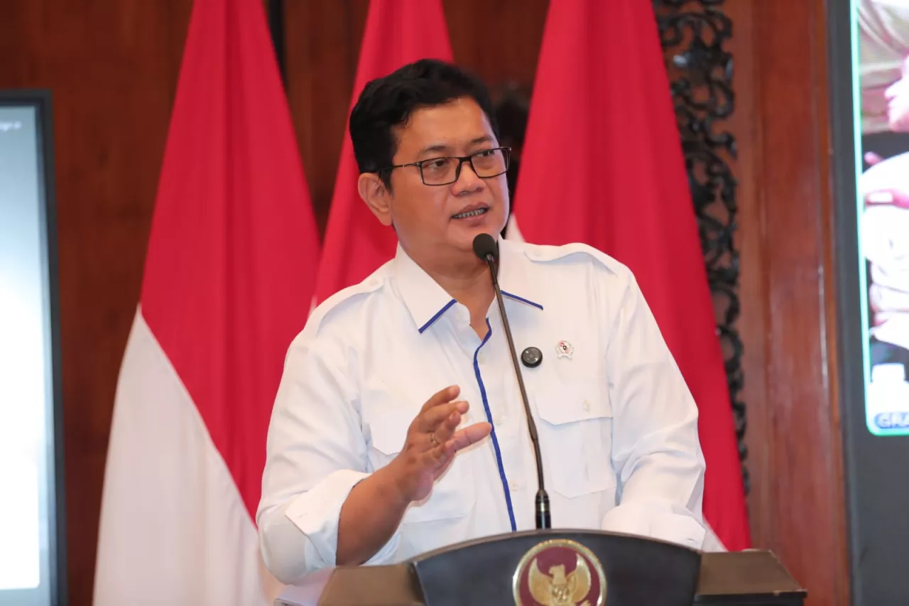 HUT Ke-72 PDHI, Wamen Viva Yoga: Dokter Hewan Harus Terlibat Dalam Program Makan Bergizi Gratis