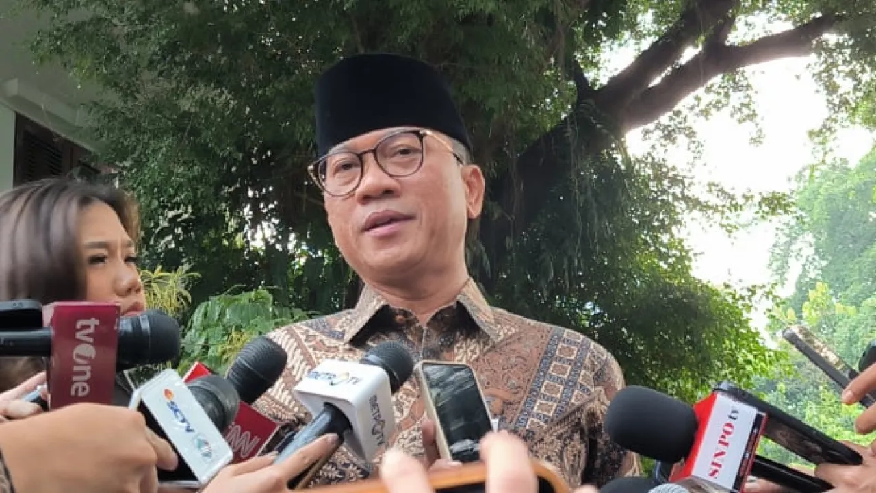 Menteri Desa Soroti Pemerasan terhadap Kades oleh Oknum LSM dan Wartawan Bodong