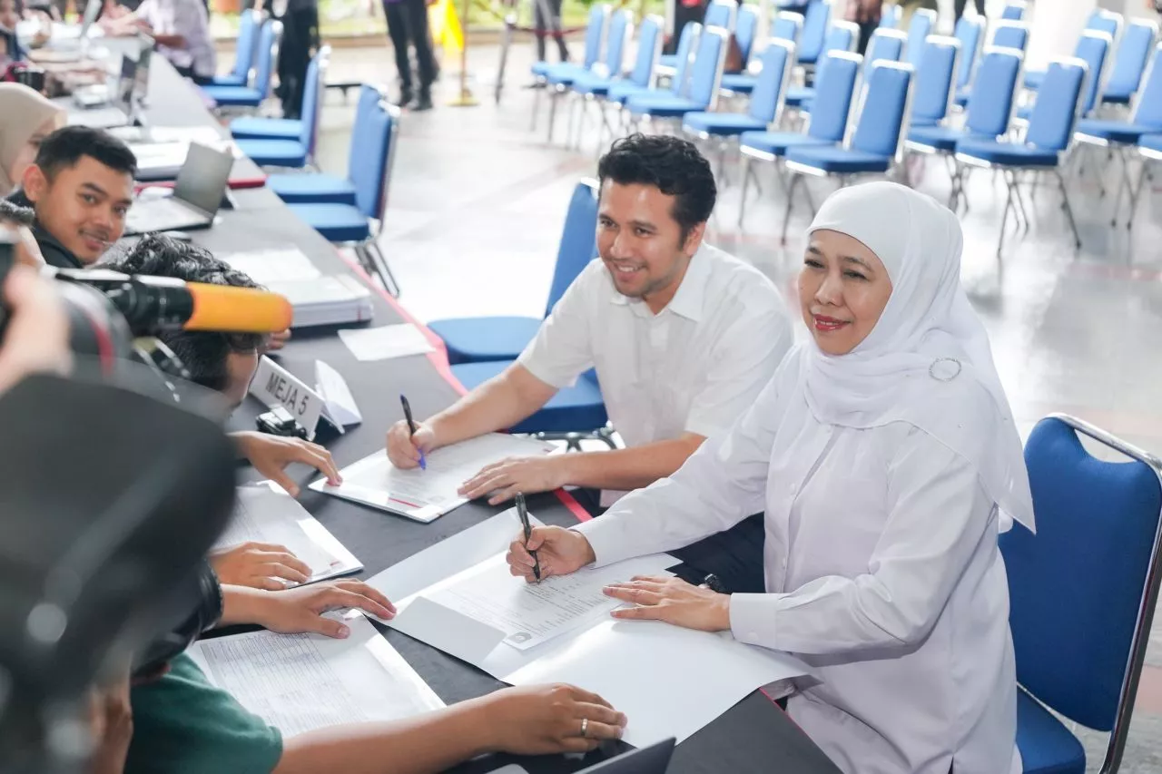 Khofifah-Emil Jalani Tes Kesehatan Jelang Pelantikan Gubernur Jatim