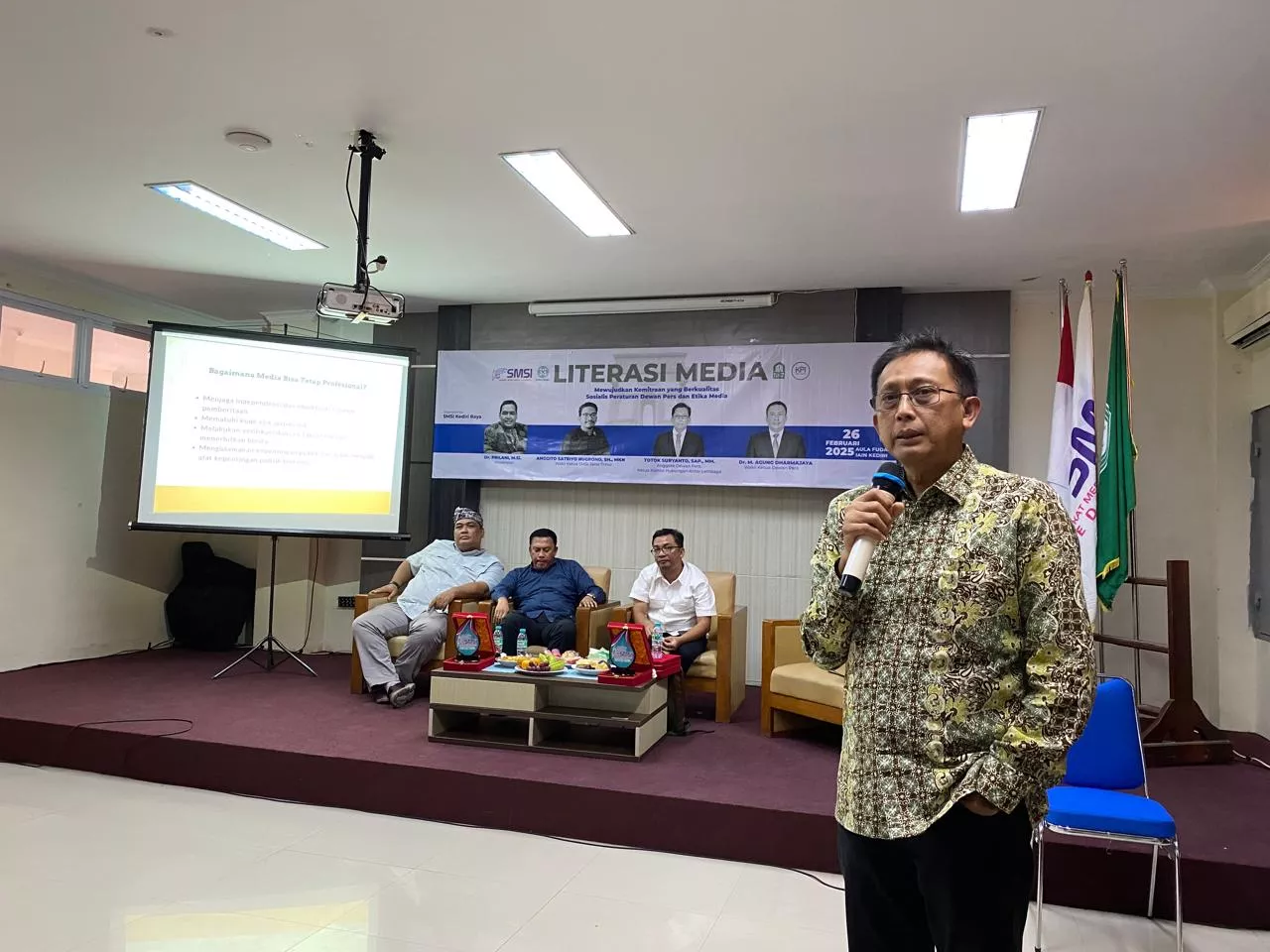 SMSI Kediri Raya Dan Dewan Pers Ungkap Peran Media dan Wartawan Profesional