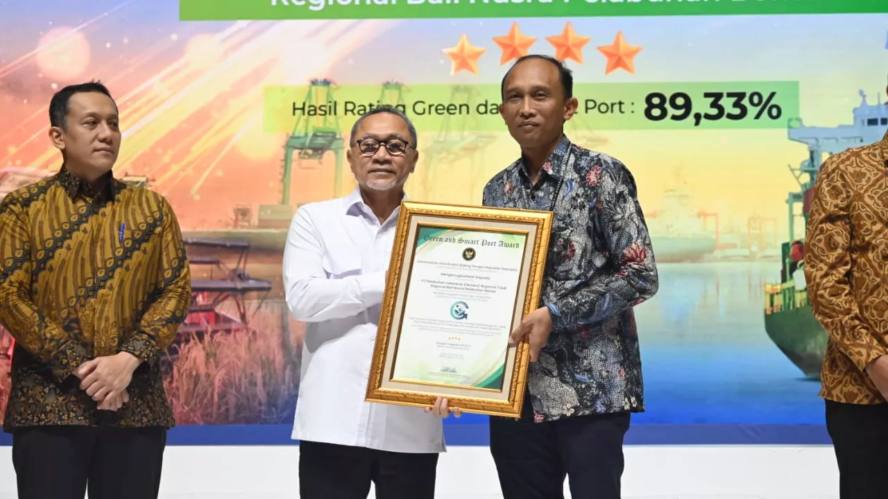 Pelindo Benoa Raih Nilai Tertinggi Dalam Green And Smart Port Awards 2024