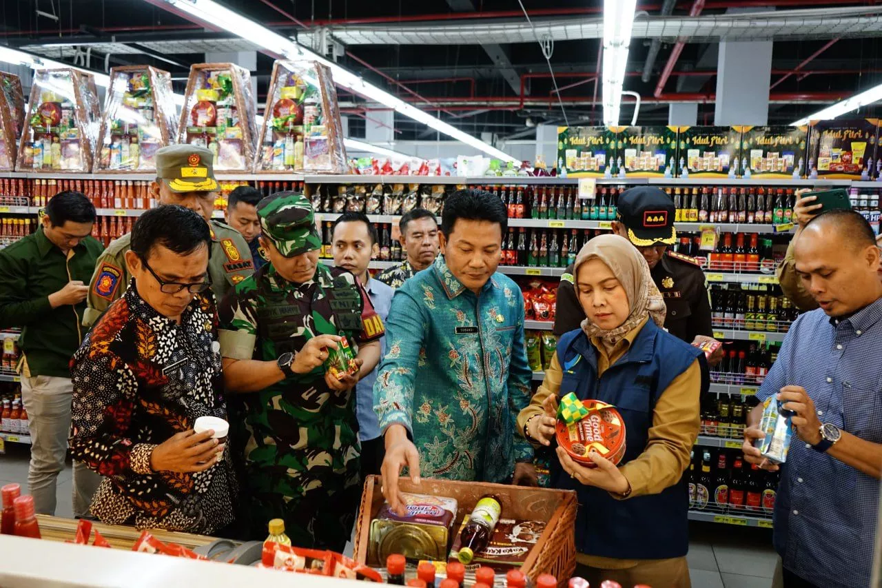 Sidak Supermarket Jelang Lebaran, Hasilnya Nihil Tidak Ditemukan Mamin Kadaluarsa