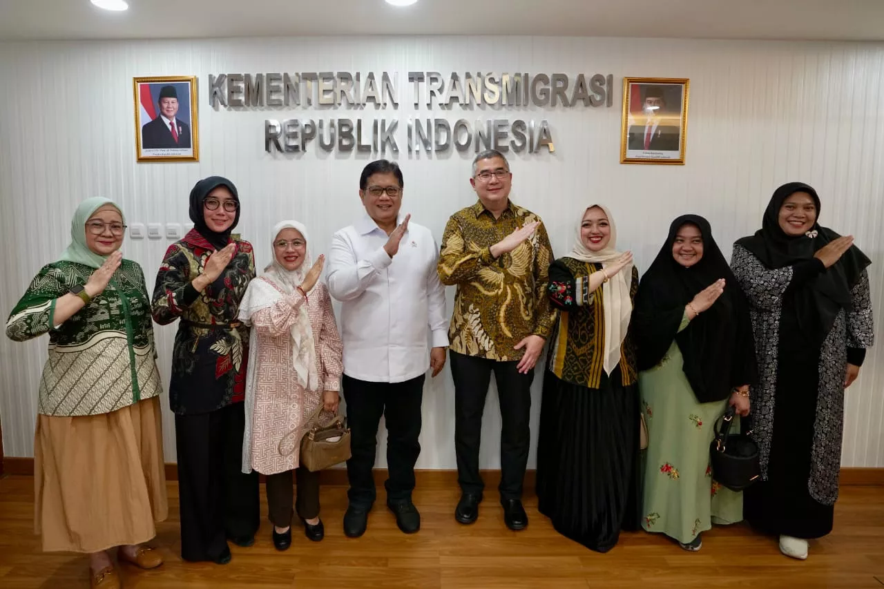 Wamen Viva Yoga Ajak Perguruan Tinggi Kembangkan Potensi 61 Desa Wisata di Kawasan Transmigrasi