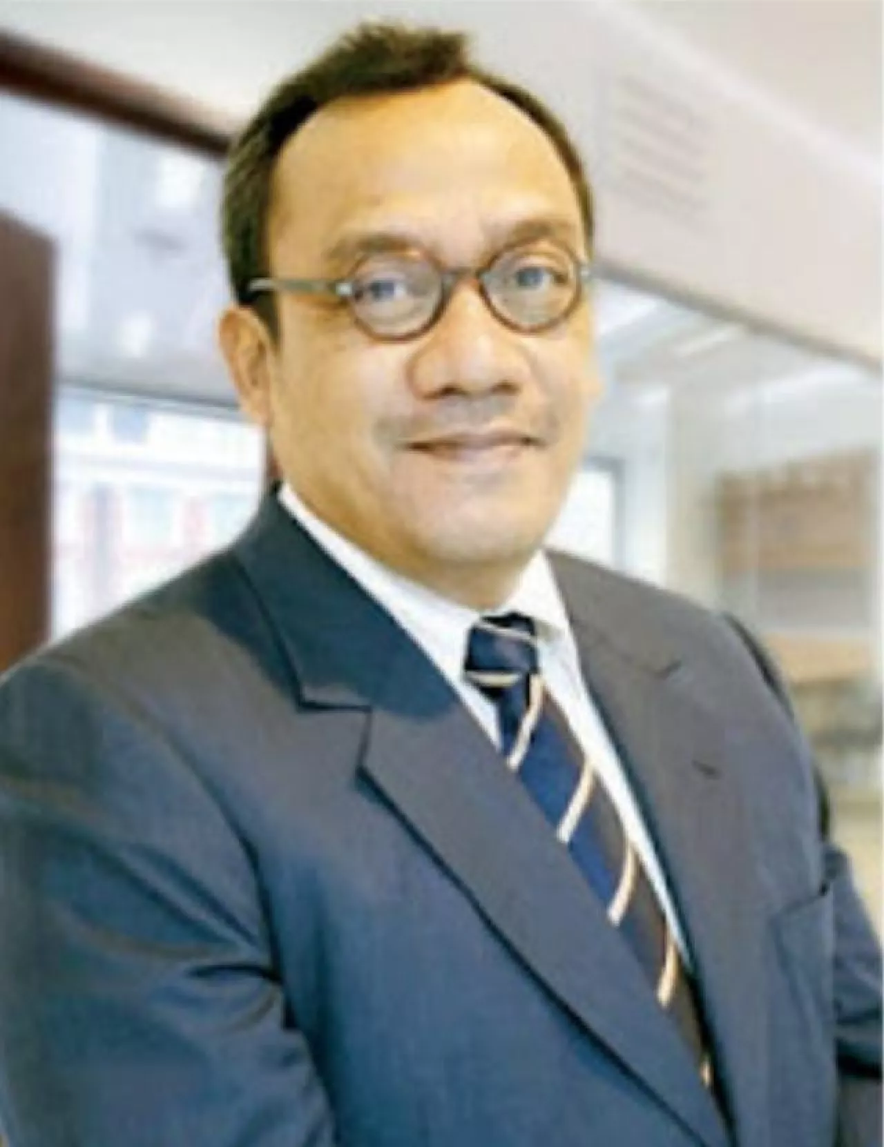 Investasi Di Tengah Ketidakpastian Politik Dan Kerakusan