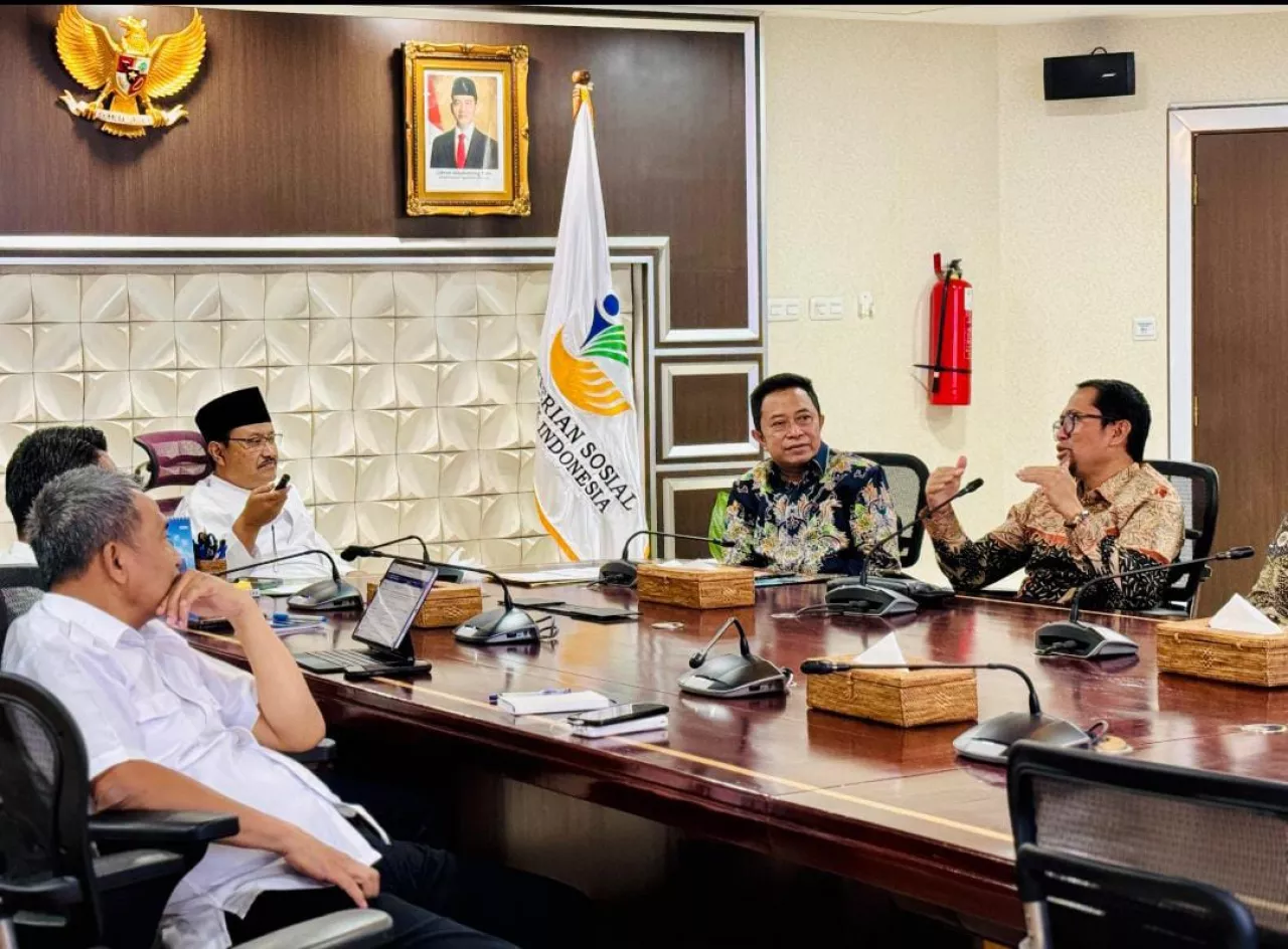 Bupati Bondowoso Dukung Pemutakhiran DTSEN, Pastikan Bantuan Sosial Tepat Sasaran