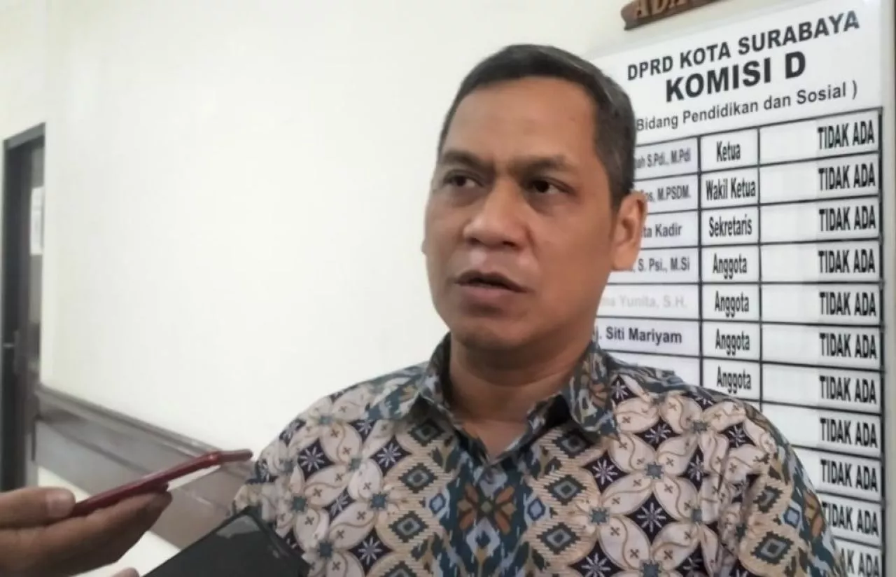 Guru di Surabaya Masih Kurang, Komisi D Usulkan Mahasiswa Magang Jadi Solusi