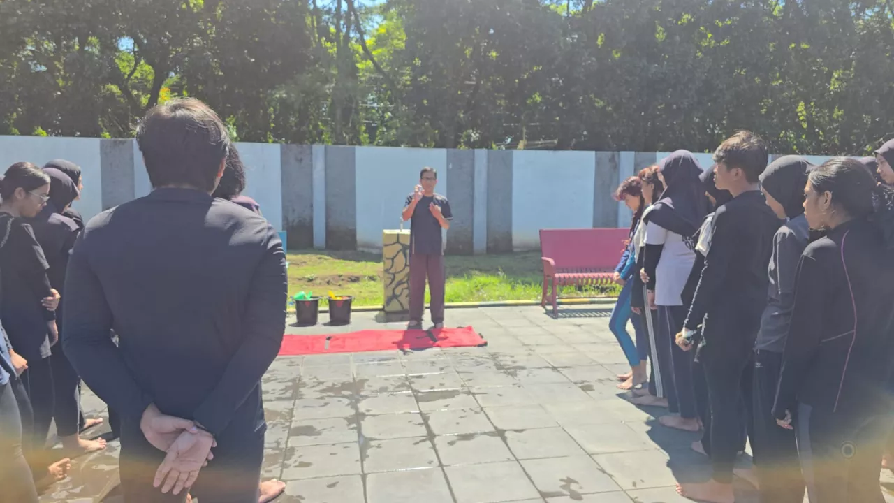 FPIK UB Gandeng BPSPL Denpasar Gelar Pelatihan Penanganan Mamalia Laut Terdampar