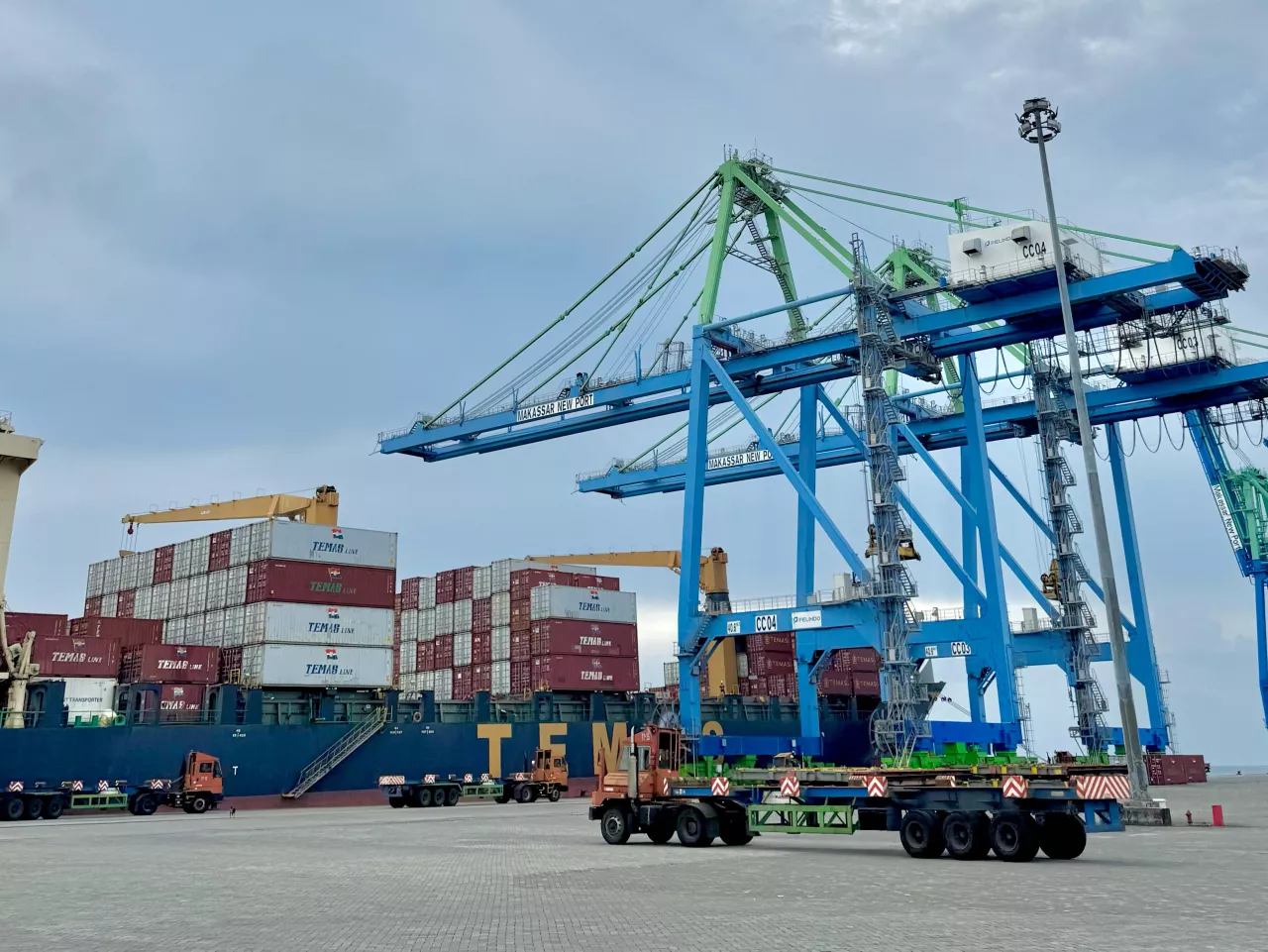 Pemindahan Terminal Petikemas Makassar ke Makassar New Port Tuntas Tahun 2027