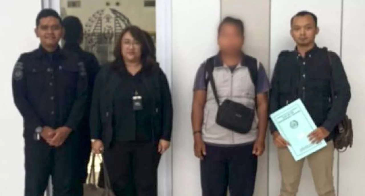 Satu WNA Malaysia Dideportasi, Imigrasi Tanjung Perak Tegas Tindak Pelanggaran Keimigrasian