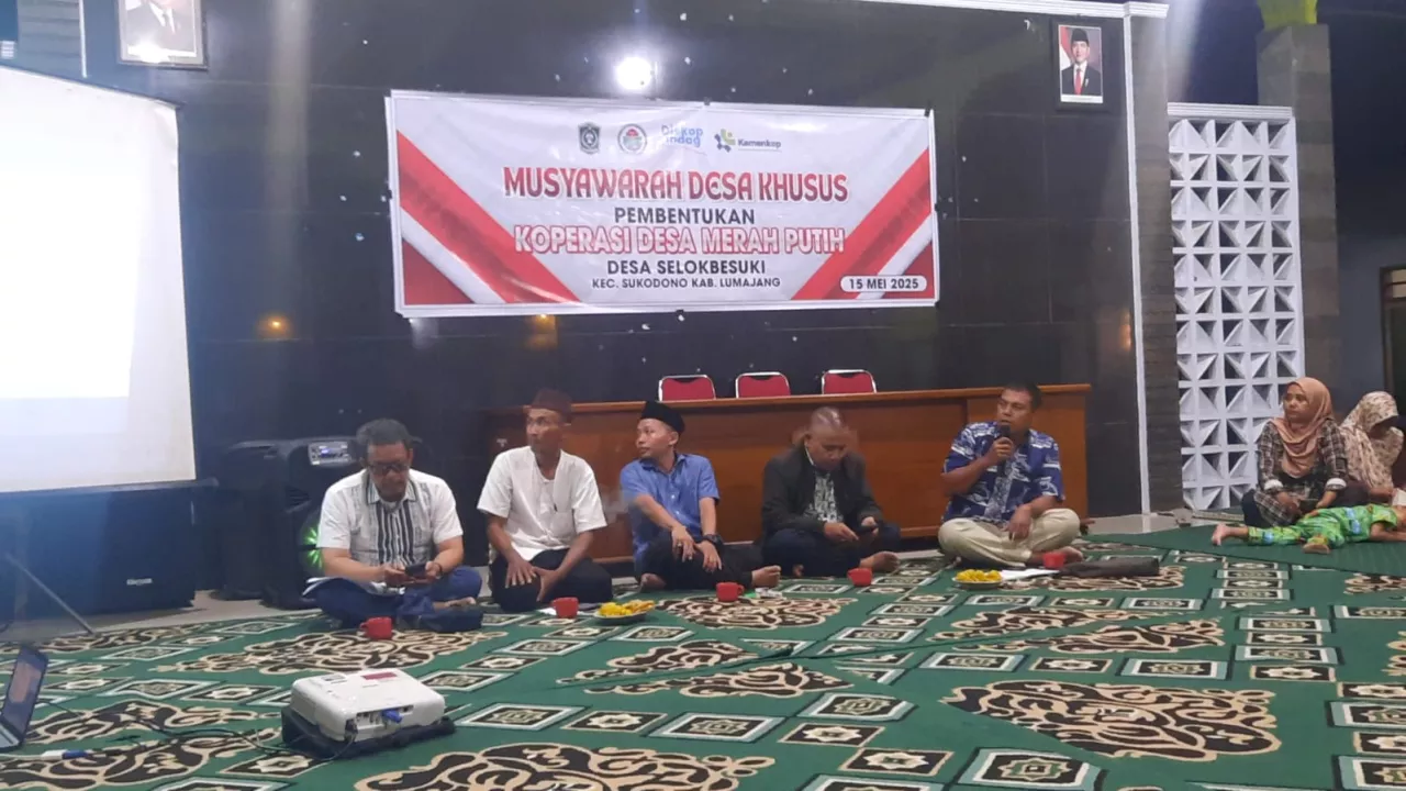 Pemdes Selokbesuki, Kec. Sukodono, Kab. Lumajang Tuntaskan Musdesus Pembentukan Kopdes Merah Putih.