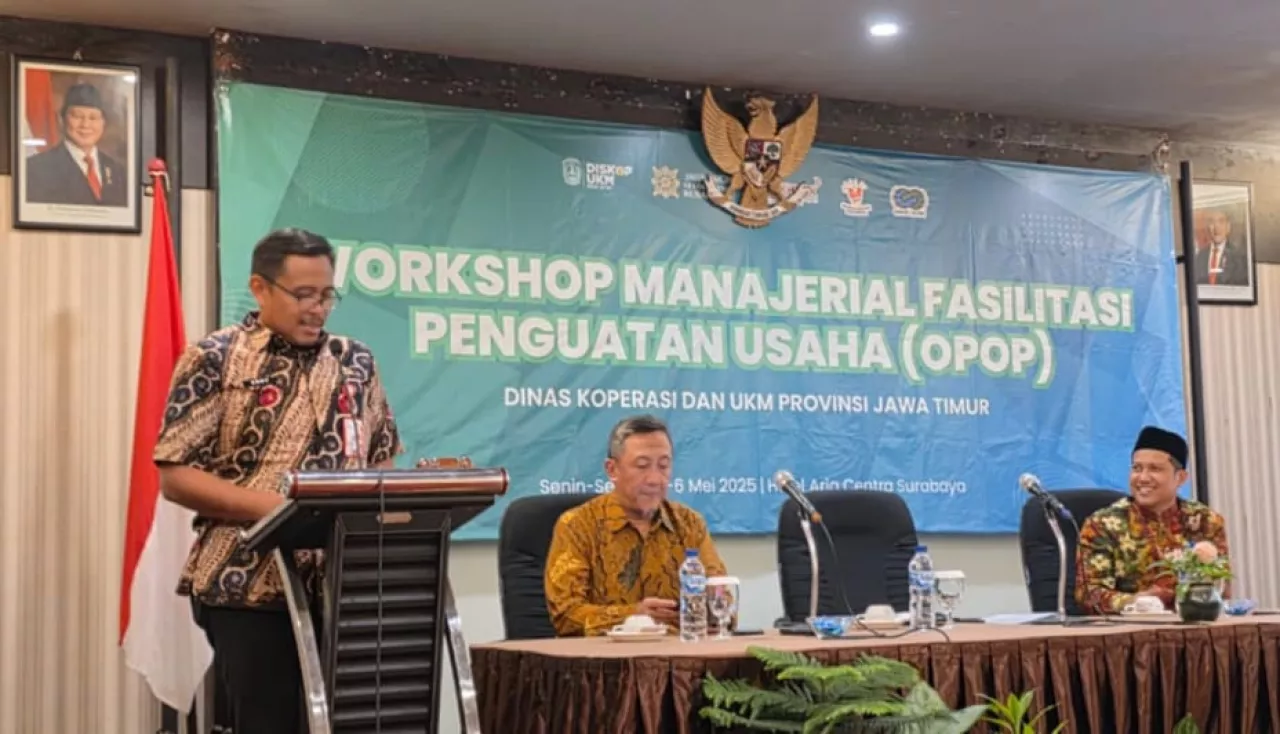 Dorong Kemandirian Ekonomi Pesantren, Dinas Koperasi dan UKM Jatim Gelar Workshop Manajerial OPOP