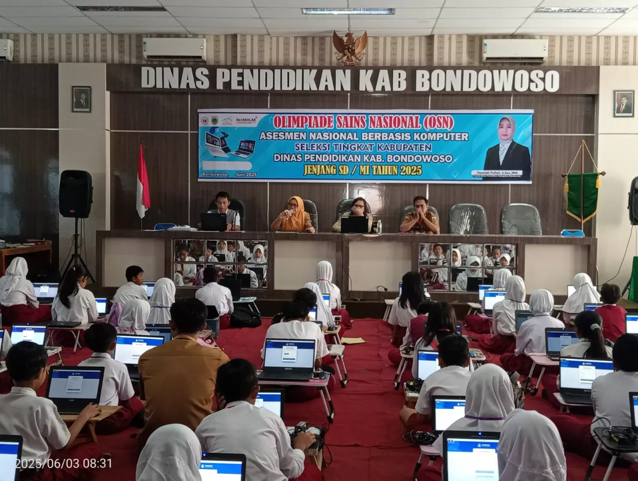 Jelang OSN Kabupaten, Ratusan Pelajar SD/MI di Bondowoso Ikuti Simulasi