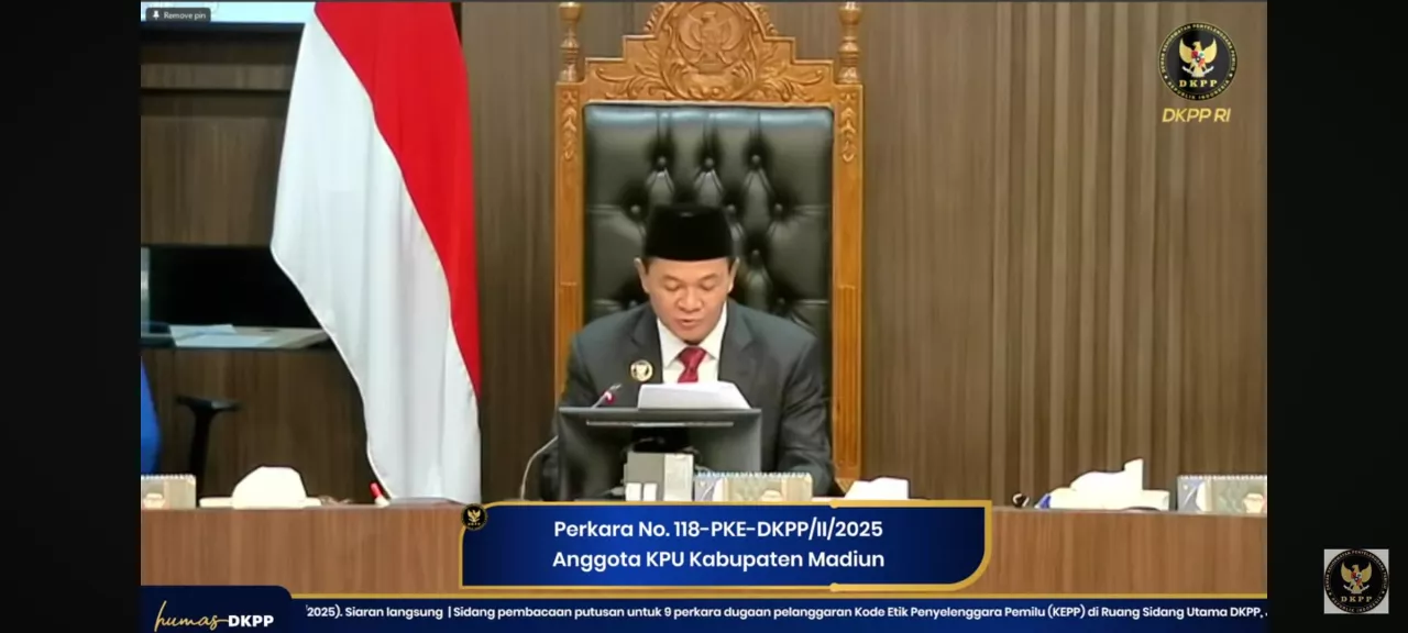 Anggota KPU Kabupaten Madiun Diberhentikan karena Terlibat Keanggotaan Partai Politik