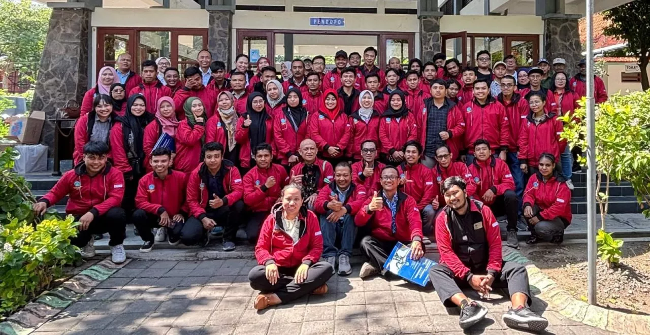 Unipra Surabaya Terjunkan Mahasiswa KKN, Angkat Tema Kampung Berdaya