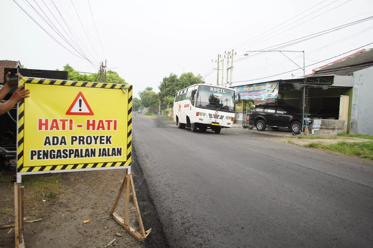 Pemkab Kediri Genjot Peningkatan Kemantapan Jalan Hingga 89 Persen