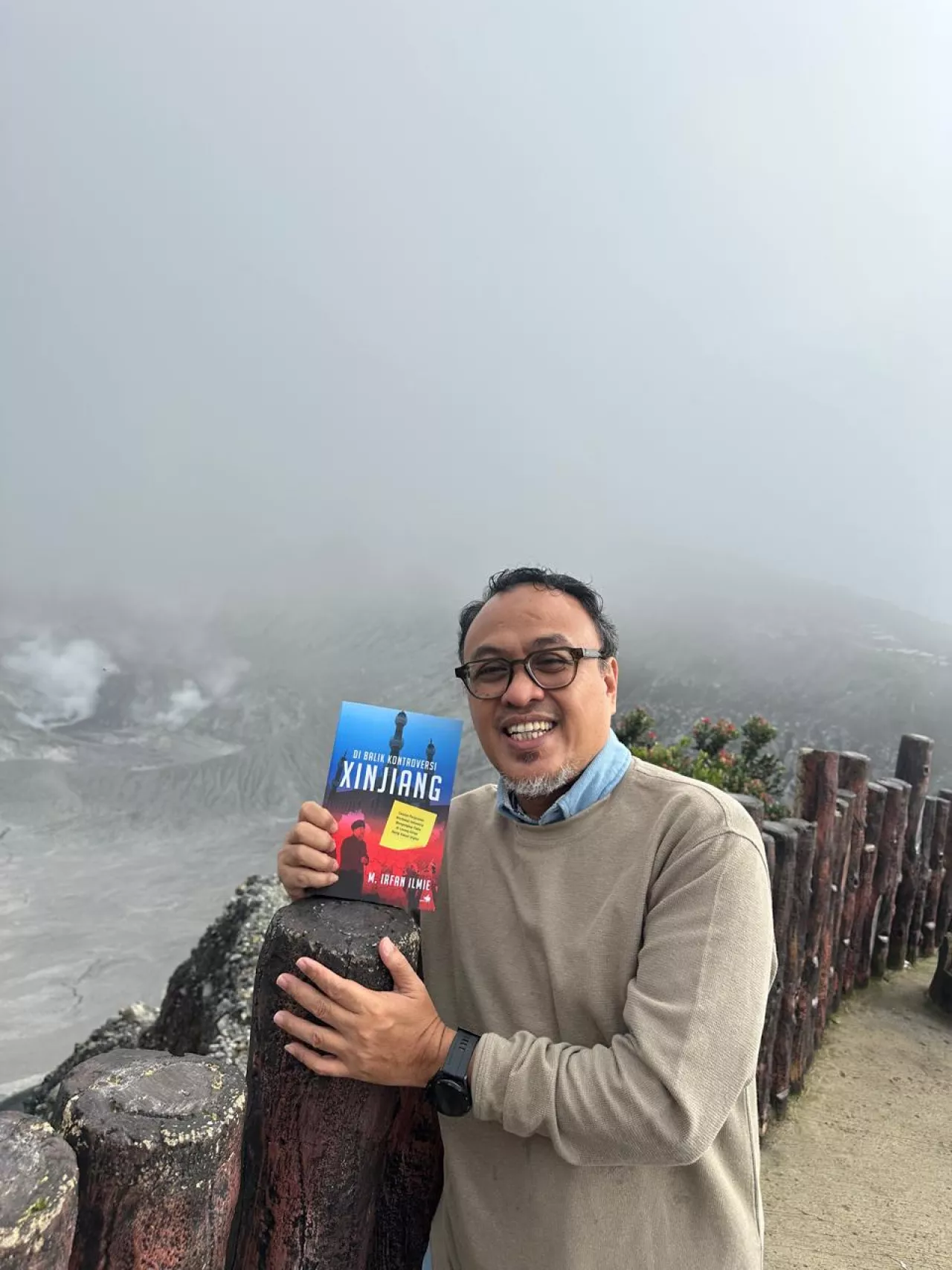 "Di Balik Kontroversi Xinjiang", buku pertama berbahasa Indonesia kupas isu Muslim Uighur