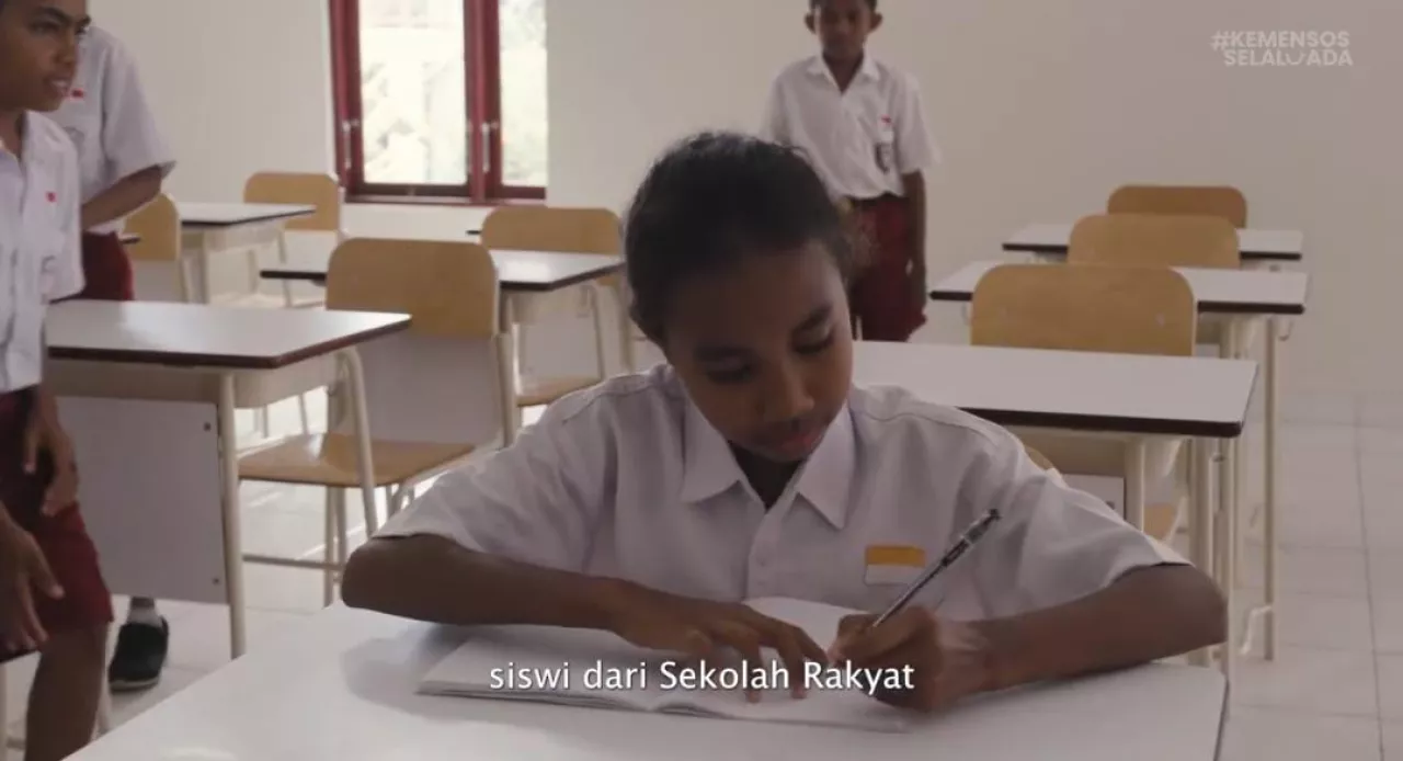Dari Kupang, Surat Haru Sofia untuk Presiden: Sekolah Rakyat Jadi Cahaya Masa Depan
