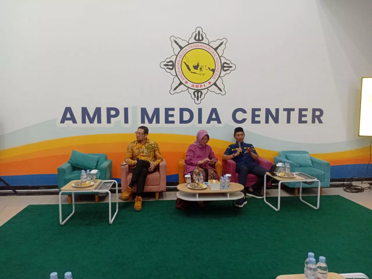Prof Siti Zuhro Dorong Kader Muda Golkar Perkuat Kaderisasi Nasional