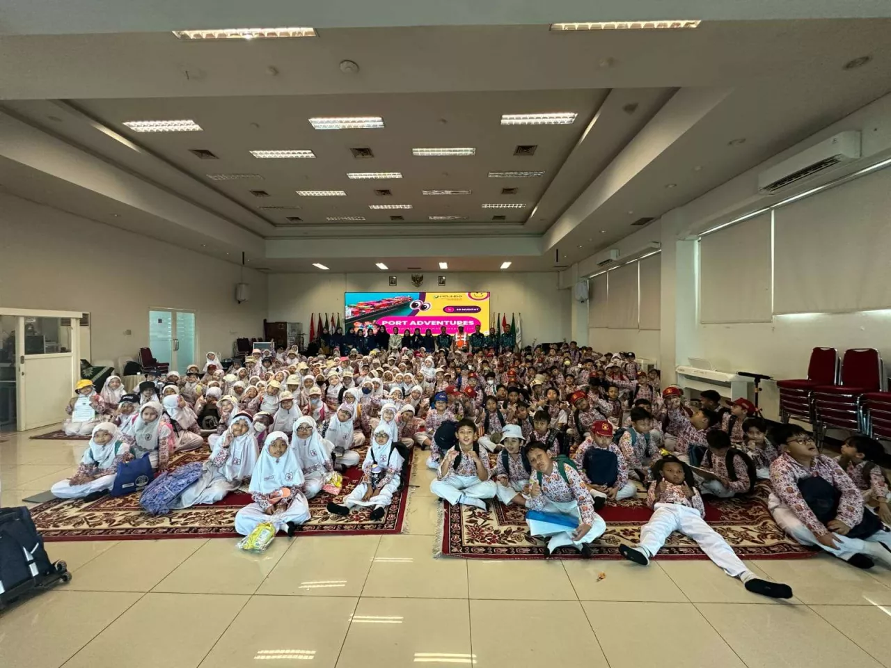 Perluas Wawasan Siswa, TPS Menerima Kunjungan Siswa Sekolah Dasar