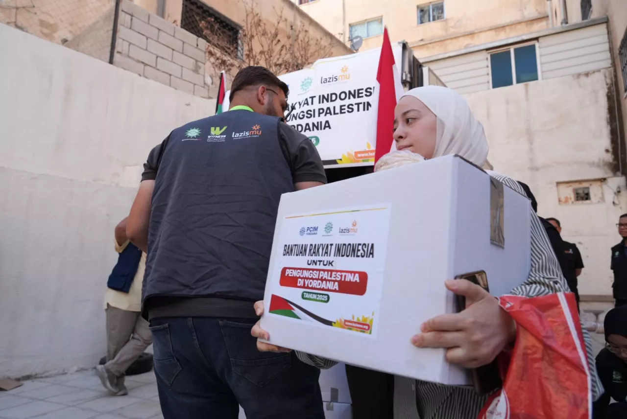 Muhammadiyah Salurkan Bantuan Kemanusiaan untuk Pengungsi Palestina di Yordania
