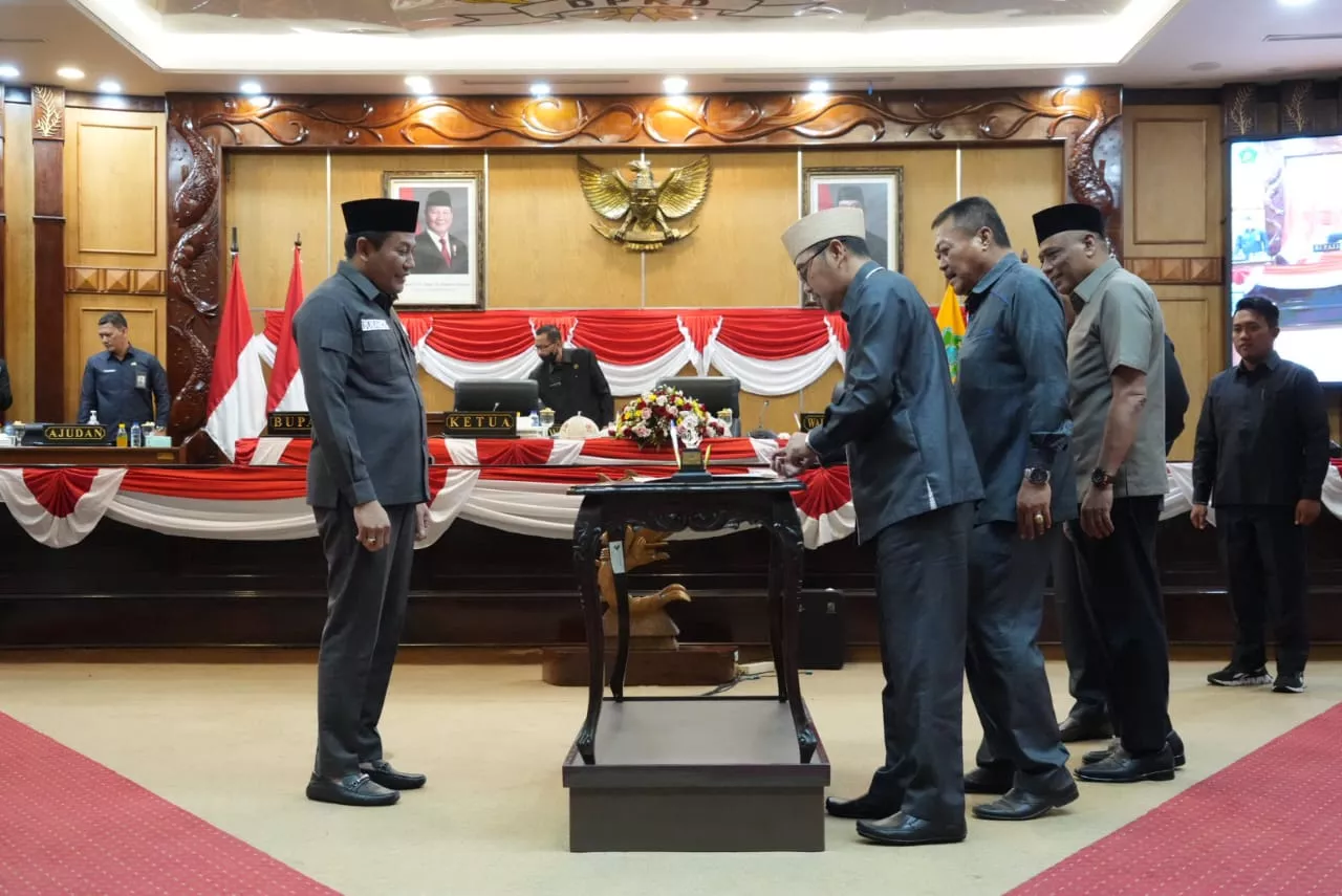 DPRD dan Pemkab Sidoarjo Sahkan PAK APBD 2025