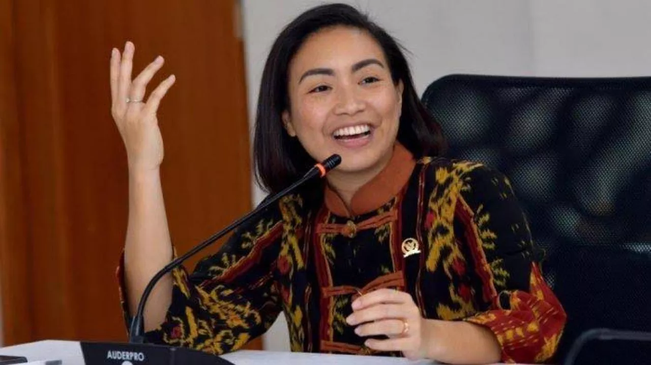 Teladan Saraswati??