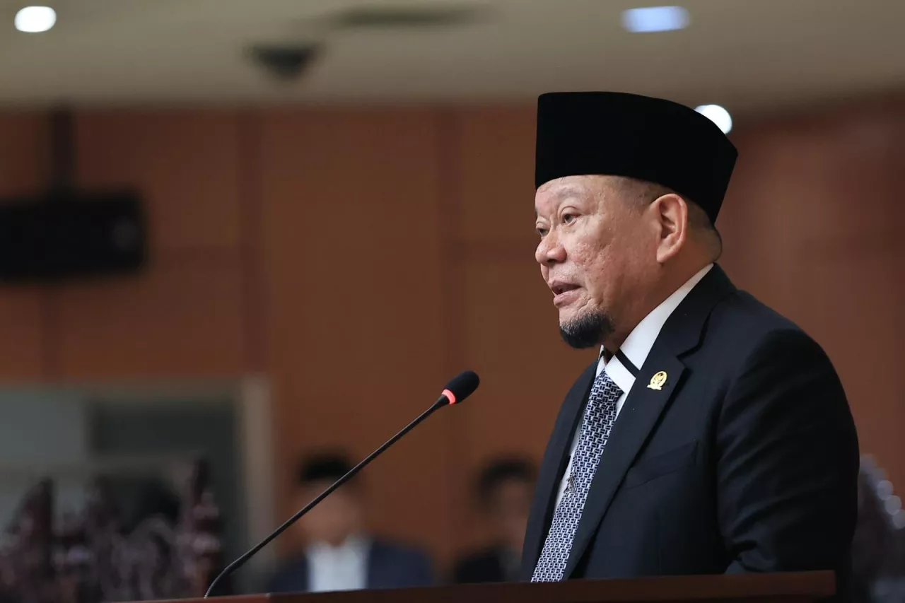 Kejahatan Rekening Bansos Fiktif: Siapa yang Mampu Mengorganisir?