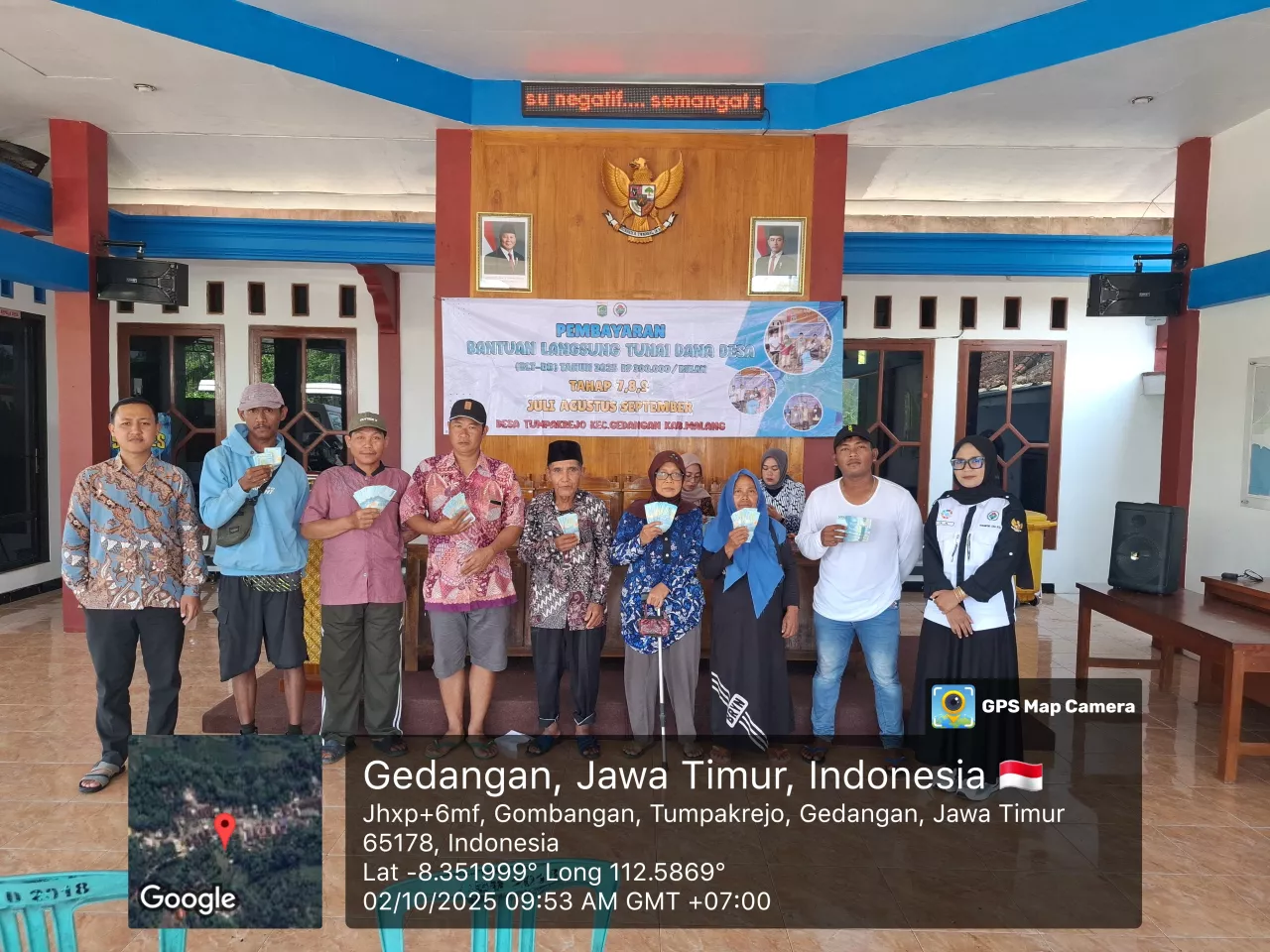 Pemdes Tumpakrejo Lakukan Penyaluran BLT, Tekan Kemiskinan Ekstrim