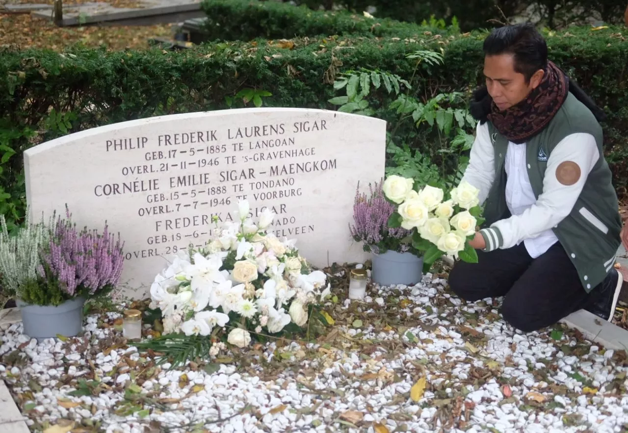 Ketua Ansor Jatim Ziarah ke Makam Leluhur Prabowo di Den Haag 