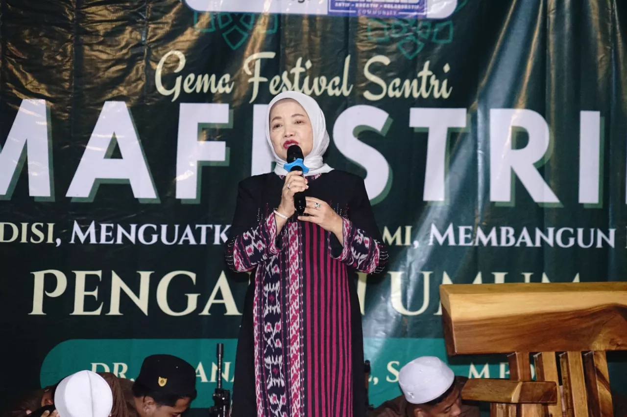 Gema Festival Santri Desa Banjararum Kecamatan Singosari Bersama Wabup dan Penghulu Viral