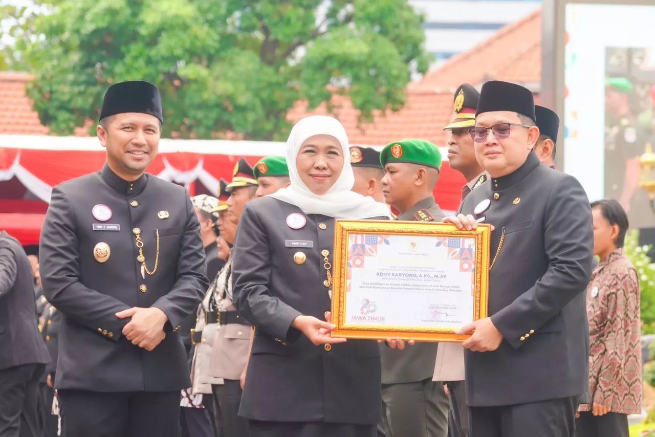 Khofifah Ajak Warga Maknai Hari Jadi Ke-80 Jatim dengan Semangat “JATIM BISA”
