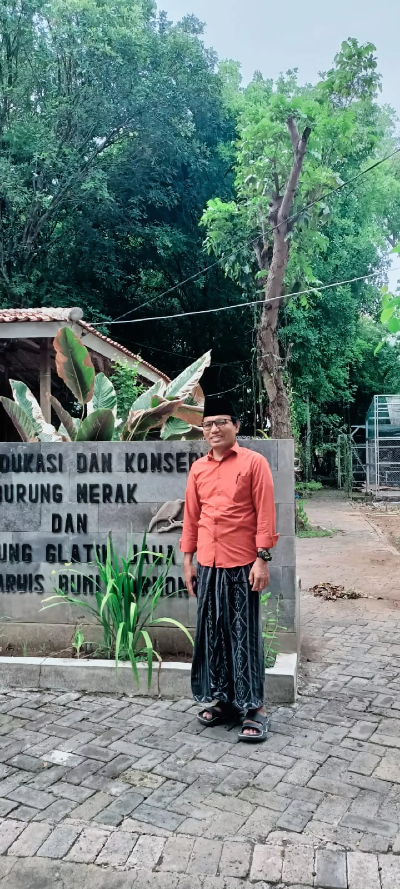 Santri Ponpes Nurul Jadid - Jurnalis JatimUPdate.id, Ponirin Mika Terpilih Nahkodai ICMI Probolinggo