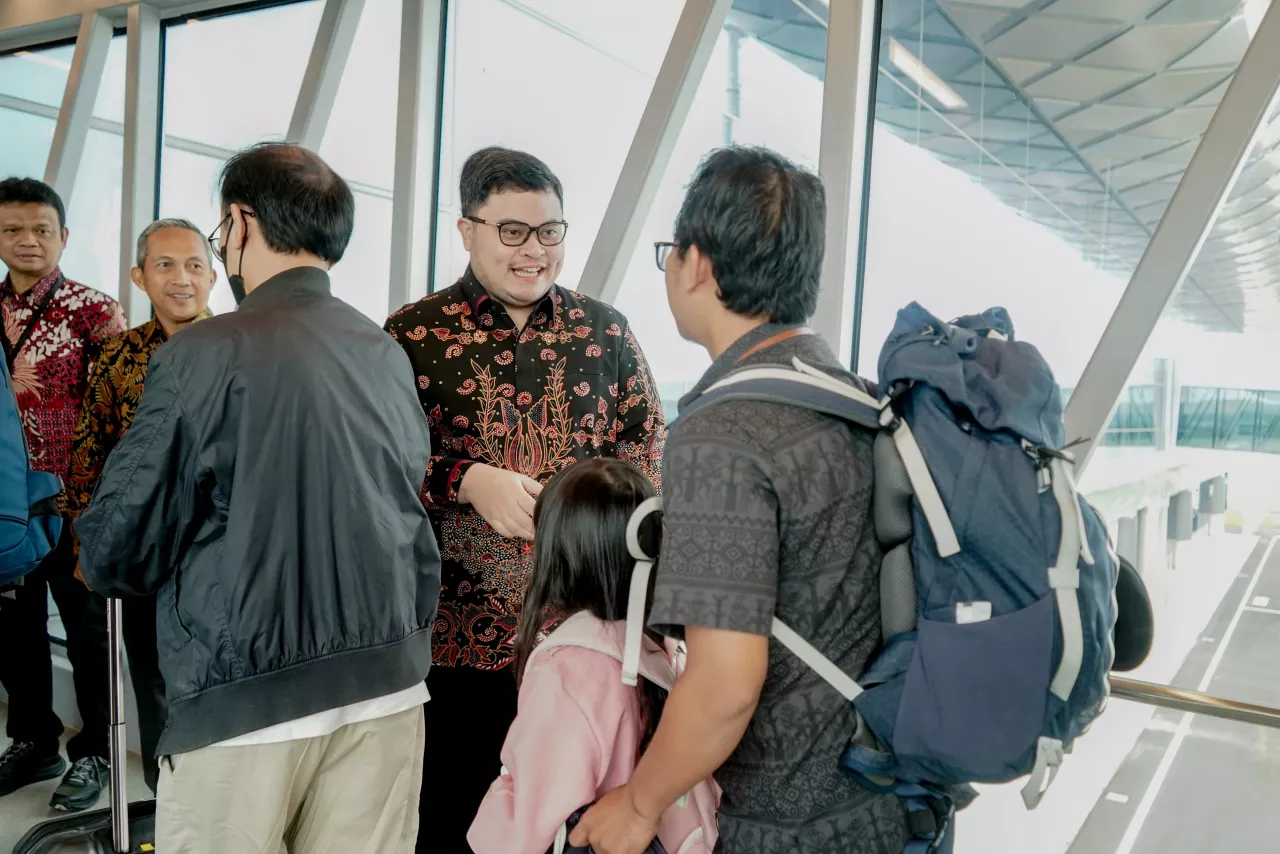 Gebrakan Mas Dhito: Boarding Pass Bandara Dhoho Bisa Ditukar Diskon Hotel hingga Tiket Wisata Gratis