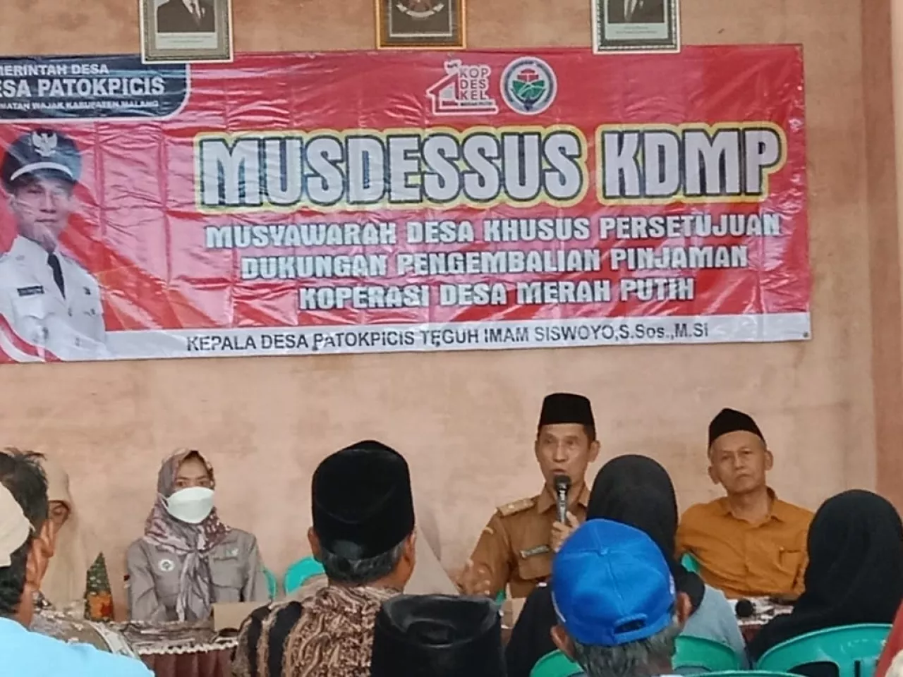 Pemdes dan Warga Patokpicis Gelar Musyawarah Desa Khusus Persetujuan Dukungan Pengembalian Pinjaman KDMP