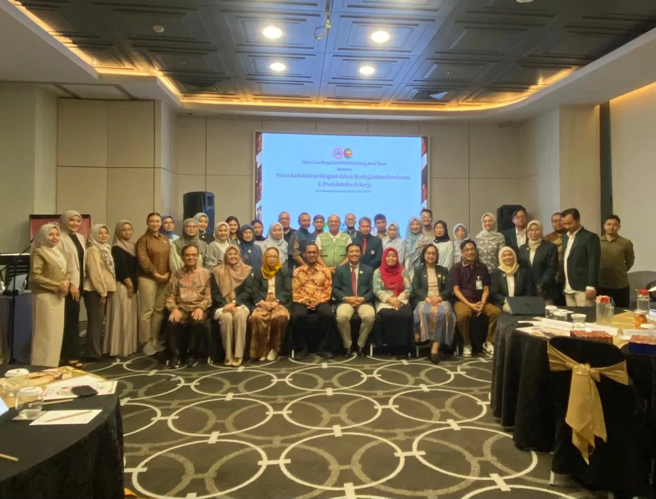 Dari Burnout hingga Produktivitas Nasional, Pesan Kunci Dewan K3 Jatim di Forum Kedokteran Okupasi.
