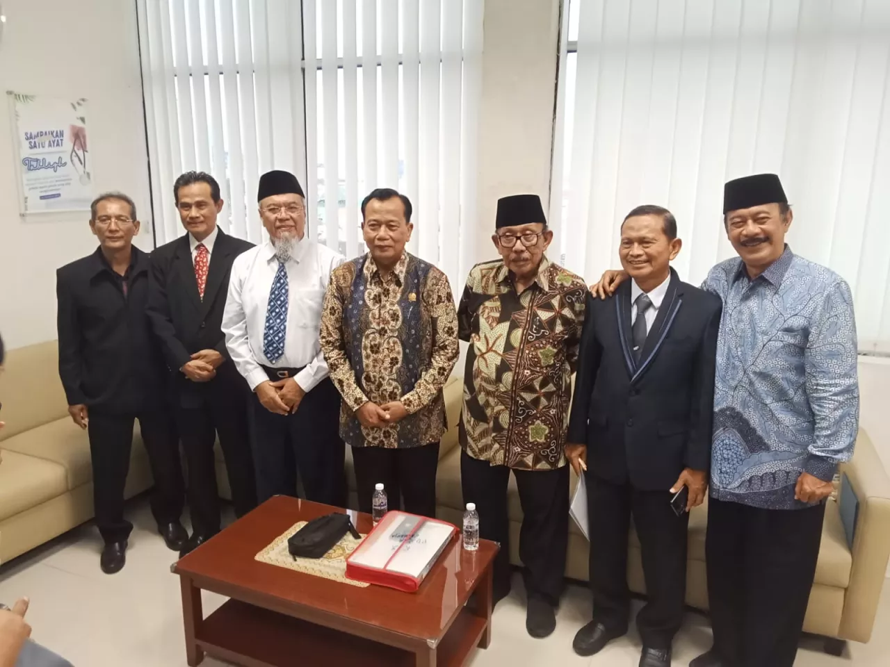 Jangan Korbankan Pasien: Laku Nguwongke Imam Utomo dalam Konflik RS Pura Raharja.