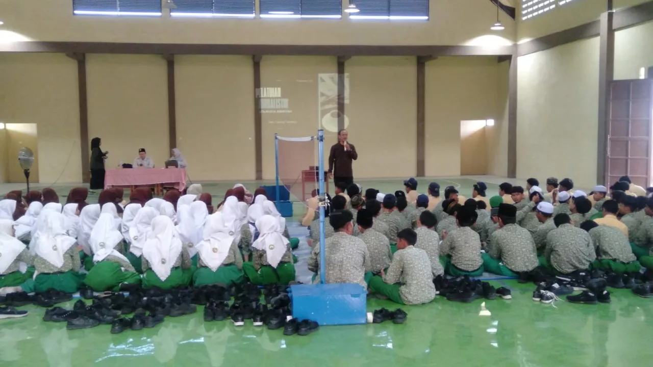 Jaga Literasi, SMSI Jatim Gelar Pelatihan Jurnalistik untuk Pelajar MTs