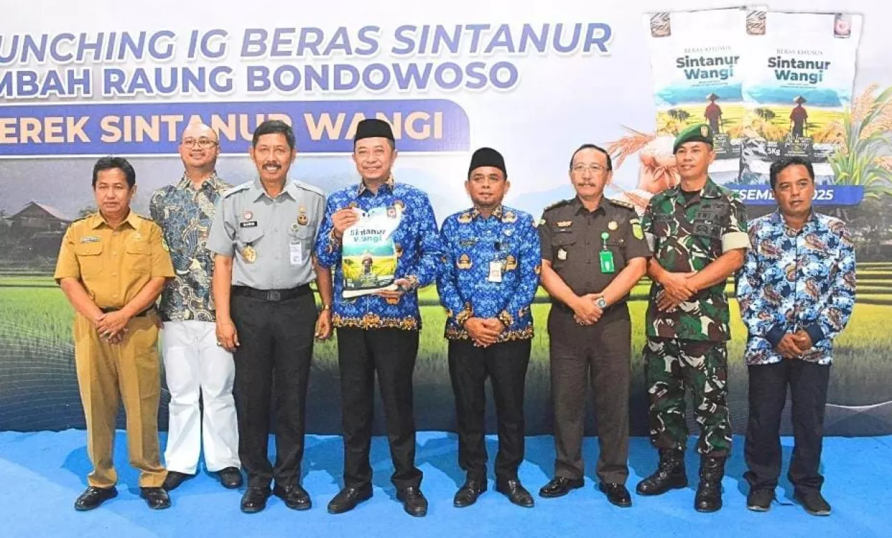 Bupati Bondowoso Resmikan Beras Sintanur Wangi Lembah Raung Berstatus Indikasi Geografis