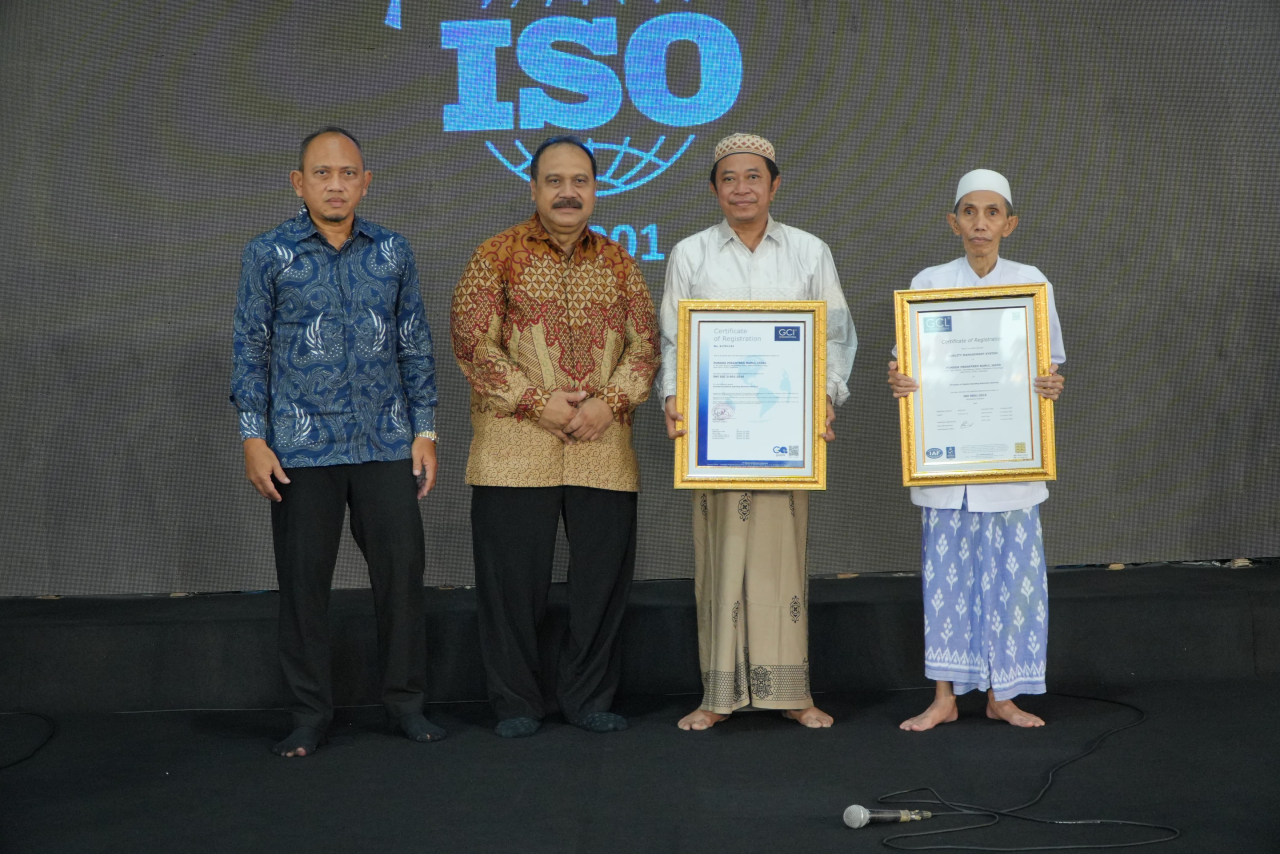 Pesantren Nurul Jadid Paiton Capai Prestasi Internasional dengan Sertifikat ISO 21001:2018