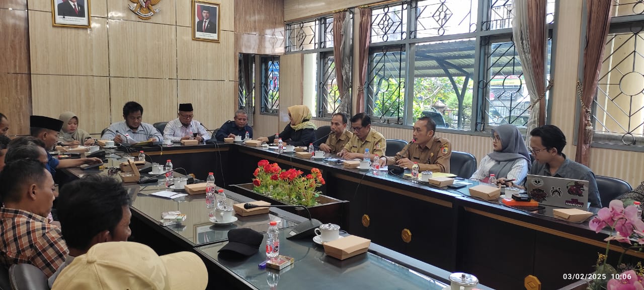 KIM Jember Desak Transparansi Informasi Dana Desa 