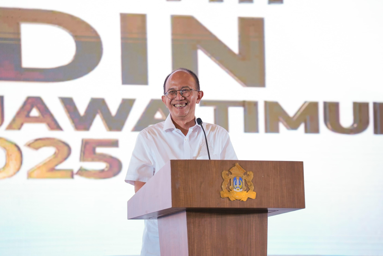 Adik Dwi Putranto (ADP) kembali terpilih secara aklamasi sebagai Ketua Umum Kamar Dagang dan Industri (Kadin) Jawa Timur periode 2025-2030.