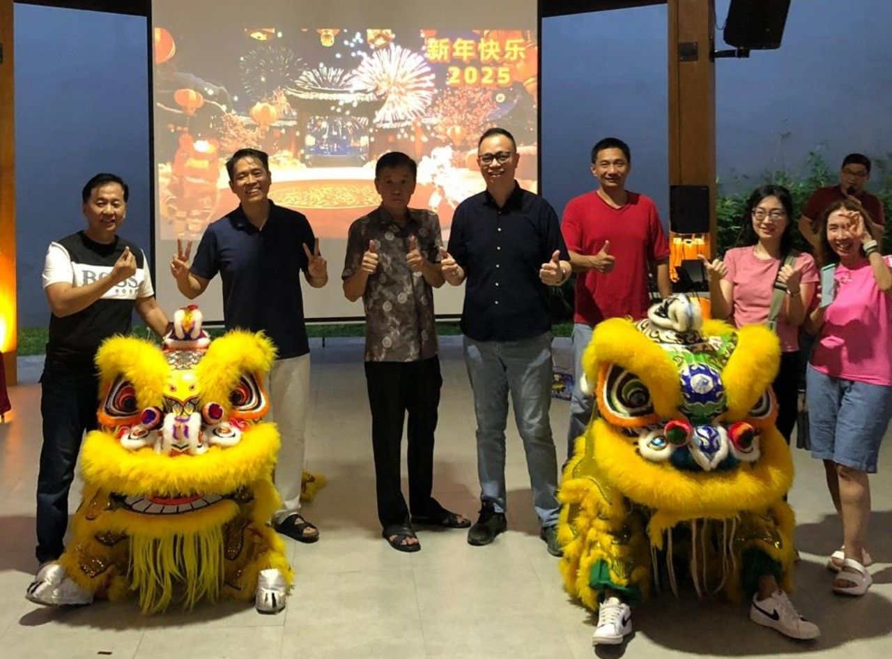 Atraksi Barongsai Warnai Reses Bro Michael, Warga Keluhkan Status Tanah