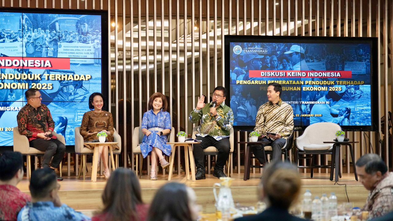 Wamen Viva Yoga Ajak Pelaku Usaha Investasi di Kawasan Transmigrasi